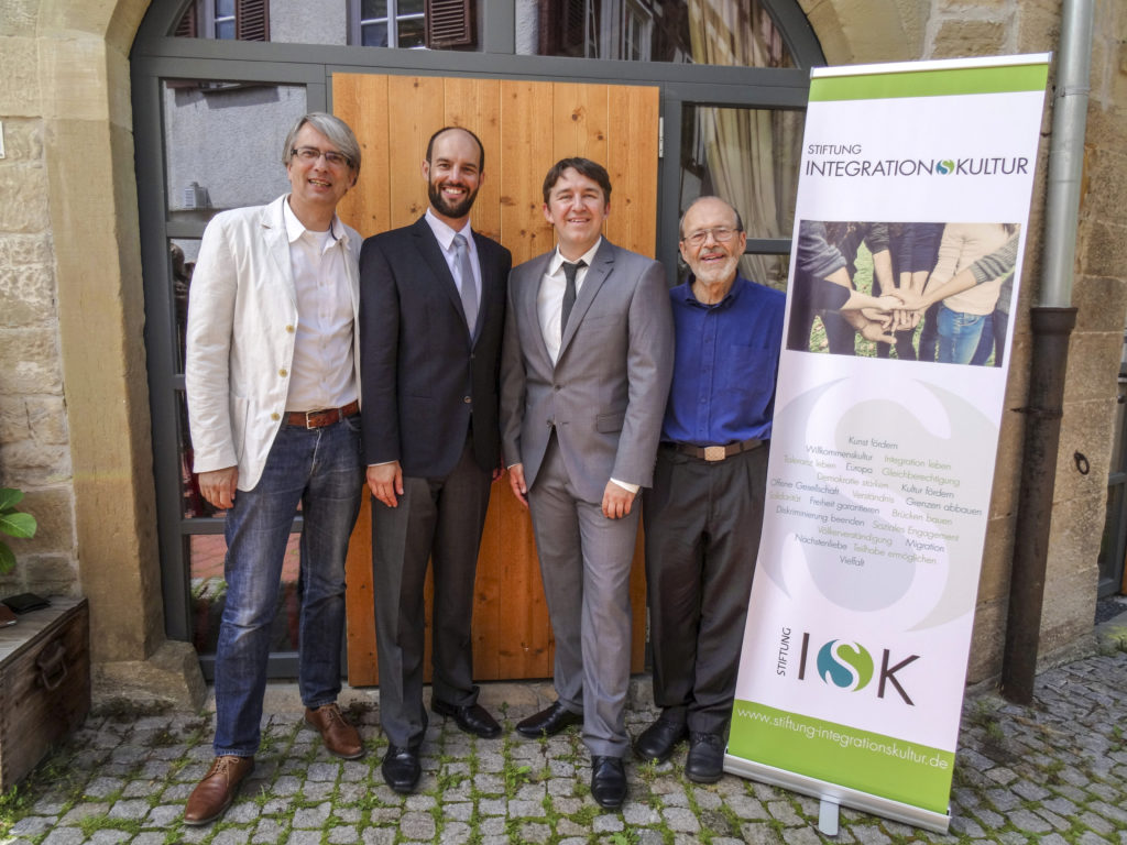 Rottenburg, Neue Stiftung Integrationskultur Von links: Sebastian von Tschammer und Osten, Max Pfeiffer, Philipp Kratschmer, Wolfgang Kratschmer. 2016-06-21, Bild: Wuchter